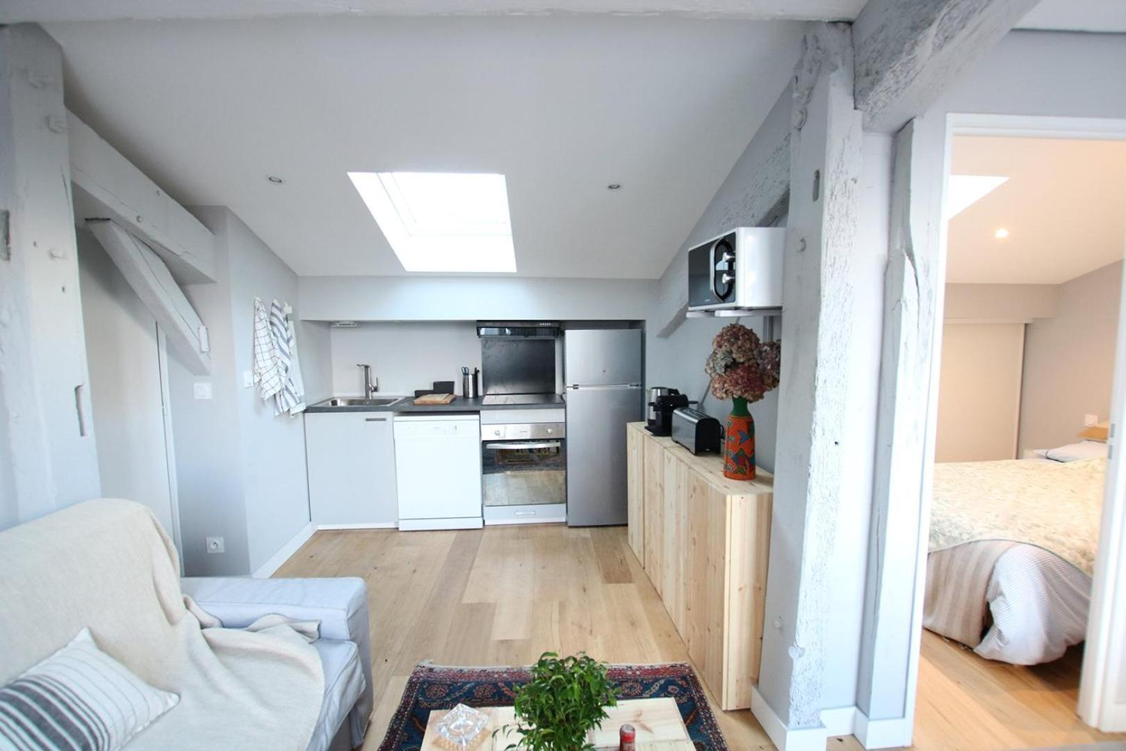Guestready - Sunny Attic Apt Near Grand Theatre ボルドー エクステリア 写真